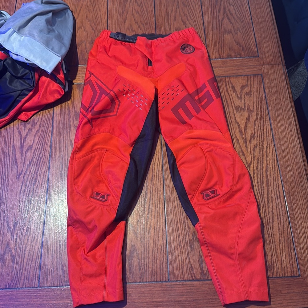 Motorcycle Riding Gear - Picture 5 of 7